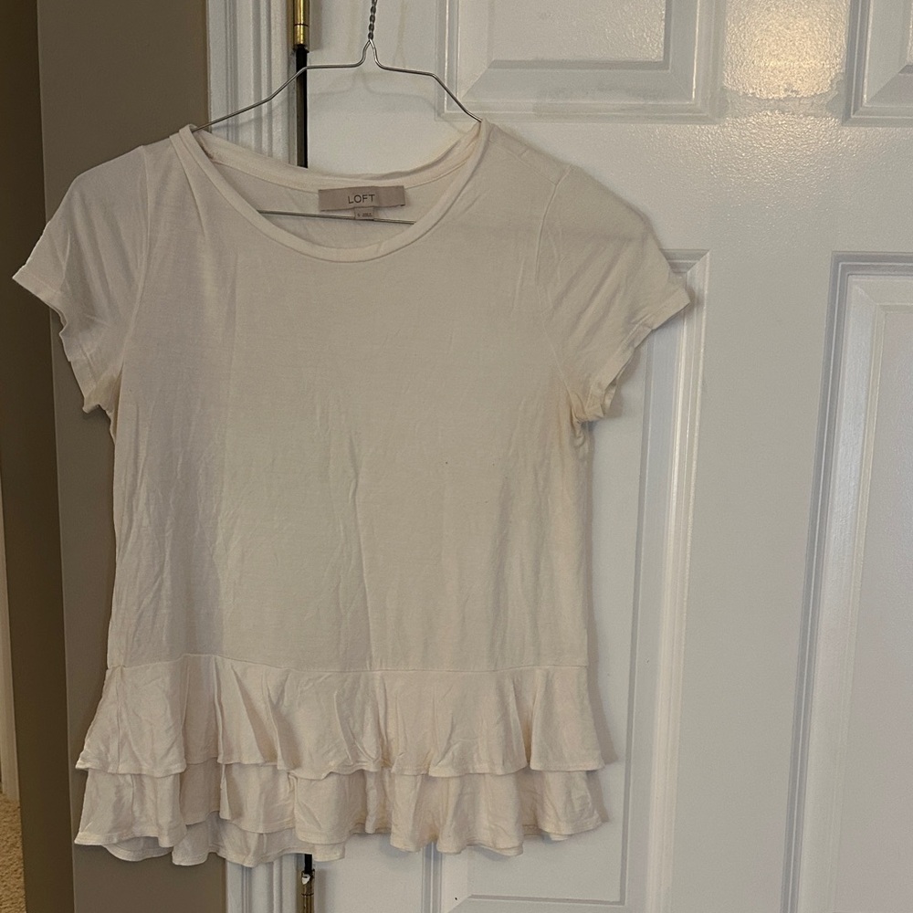 LOFT Ivory Short Sleeve Ruffle Top